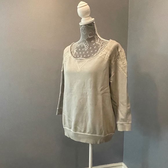 NWT American Eagle Crew Neck Sweatshirt - Picture 2 of 9